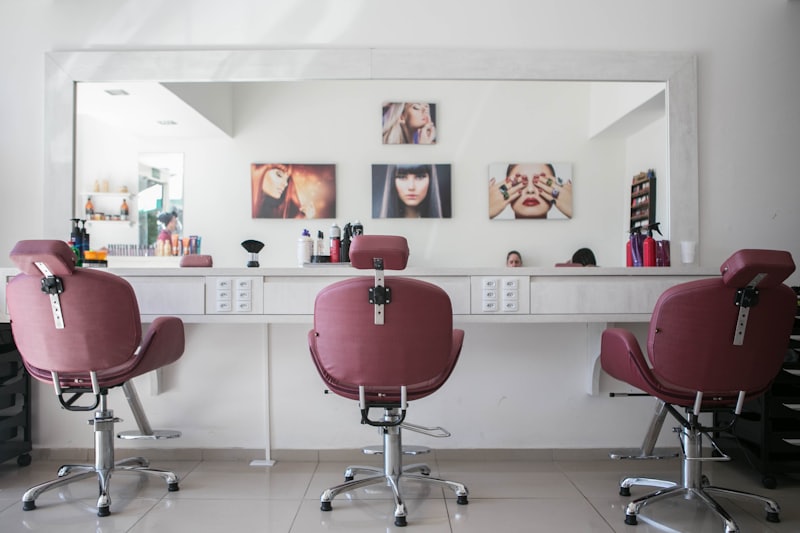 Salons & services